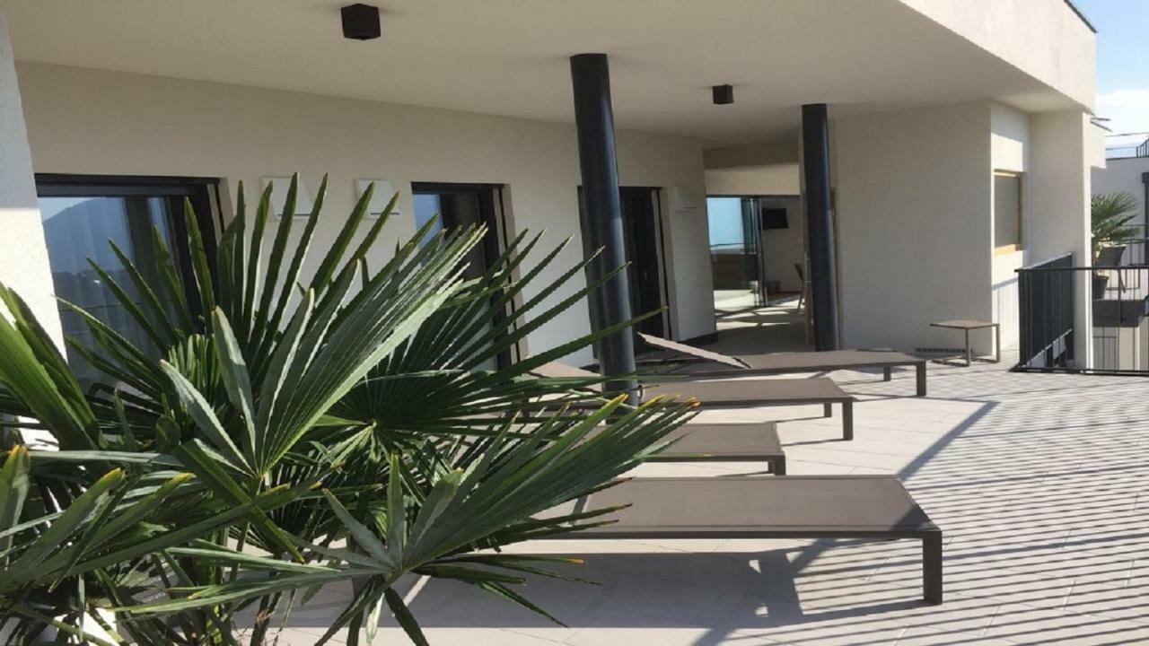 Penthouse Skygarden Scena Exterior foto